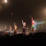 FAKY、世界最大級のダンスイベントで圧巻のパフォーマンス！カラフルな新衣装で新曲「NEW AGE」を初披露！