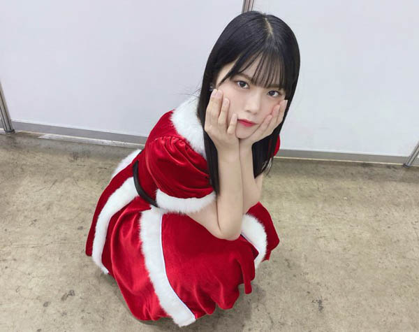 STU48 瀧野由美子、福田朱里、門脇実優菜からクリスマスイブにサンタコス写真が続々投稿！