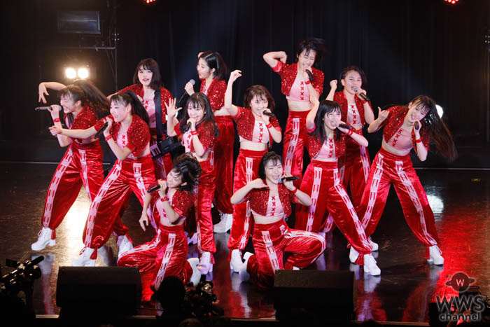 【ライブレポート】BEYOOOOONDS（ビヨーンズ）、グループ初の単独ライブを笑いと熱気の渦で包み込む！