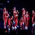 【ライブレポート】BEYOOOOONDS（ビヨーンズ）、グループ初の単独ライブを笑いと熱気の渦で包み込む！