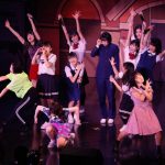 【ライブレポート】BEYOOOOONDS（ビヨーンズ）、グループ初の単独ライブを笑いと熱気の渦で包み込む！