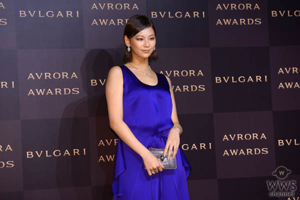 西内まりやが「ブルガリアウローラ アワード」のフォトコールに登場！＜BVLGARI AVRORA AWARDS 2019＞