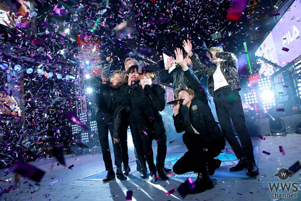 BTS、米ニューヨーク・タイムズスクエアで米最大新年ライブショー’NEW YEAR’S ROCKIN’ EVE‘で全世界の心を掴んだパフォーマンス！