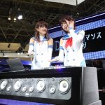 【動画】サーキットクイーン・朝陽唯、萩ゆりのがダイハツカスタムカーをレポート！＜東京オートサロン2020＞