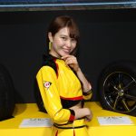 宮島マリーナ、石原未梨がダンロップブースでお出迎え！＜東京オートサロン2020＞
