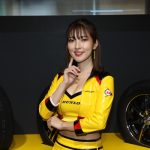 宮島マリーナ、石原未梨がダンロップブースでお出迎え！＜東京オートサロン2020＞