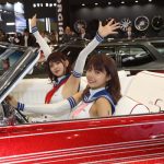 【動画】FORGIATO JAPANブースでストリート系美女＆クラシックカーをサーキットクイーン・朝陽唯、萩ゆりのがレポート！＜東京オートサロン2020＞