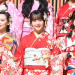HKT48 田島芽瑠、松岡はならが成人式に出席！笑顔が絶えない会見の最後には・・・？＜AKB48グループ成人式＞