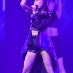 AKB48 小栗有以、前田敦子の憧れ衣装で『ラッキーセブン』歌唱！「ぬくもりやパワーをいただいてます」＜小栗有以ソロコンサート＞