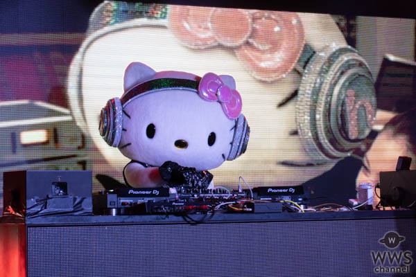 DJ Hello Kitty＆「ゆきぽよ」、世界初のオリジナルコラボ楽曲『Kawaii』を生配信で初披露！