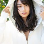 ハタチの現役女子高校生・黒木ひかりの制服アザーショット公開！
