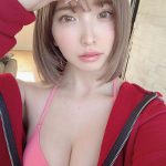 dela 川崎成美がメンカラーのセクシーグラビアショット掲載！「好きが増し増し」「目のやり場に困ります」と大絶賛