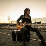 GLAY・TAKURO、バーチャルYouTuber「燦鳥(さんとり)ノム」に初の楽曲提供！HISASHIも加わりGLAYサウンドの新境地へ！