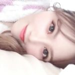 AKB48 込山榛香、至高のモーニング添い寝ムービーを公開！「朝からドキッとしたよ」「一瞬で目が覚めた」と大反響