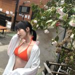 NMB48 横野すみれ、オレンジビキニのオフショットを公開「可愛さの最高到達点」「すごく大人っぽくていいね」