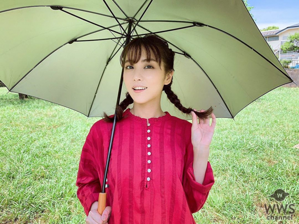 石川恋、ガーリー衣装＆三つ編みおさげ姿にファン悶絶！！「メリーポピンズ」「なんてかわいい」