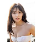 奥山かずさ、艶やかな素肌が映える水着ショット「スピリッツ」で2度目のカバー