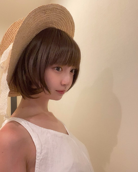 NGT48 荻野由佳、夏に向けてショートヘアに！？投稿の続きでまさかの・・・