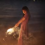 十味、お外で布団グラビア第2弾！今度は砂丘で「普段より風を感じる写真」に