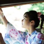 NGT48 本間日陽、爽やかな夏を連想させる浴衣オフショット公開！「神ショット過ぎる」と話題に