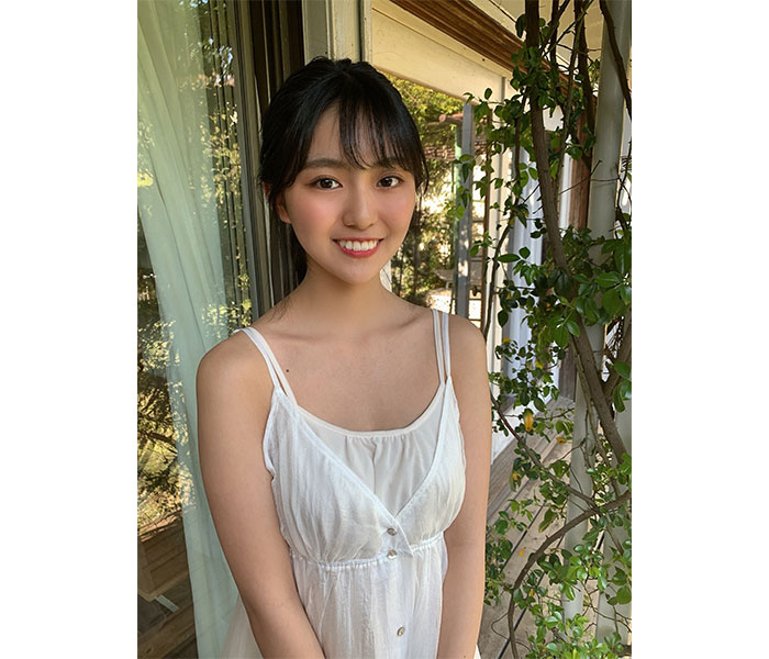 「ミスマガジン」豊田ルナが18歳の誕生日！「皆が誇れる存在になれるように」