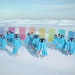 日向坂46、待望の1stアルバムリード曲『アザトカワイイ』MVが解禁！