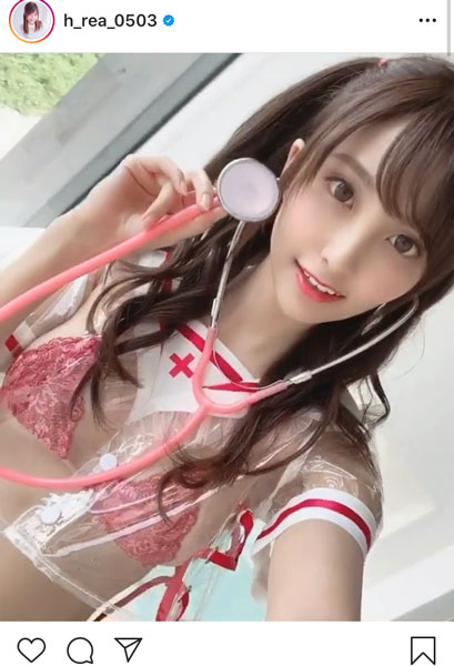 花咲れあ、透け感ナース服のコスプレムービー公開！「お人形さんみたい」「ドキドキしちゃう」