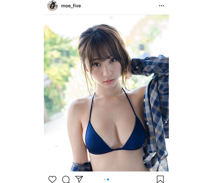 伊織もえ、ソファーで寝そべり美くびれ披露「夏ですね」「最高です」