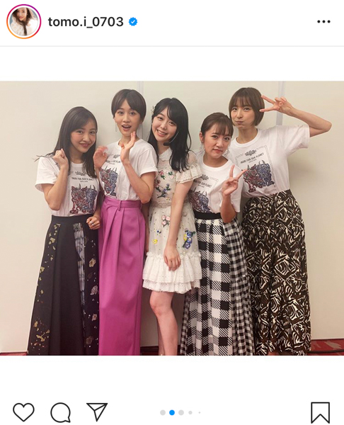 板野友美が前田敦子、篠田麻里子、高橋みなみ、峯岸みなみとのAKB48 1期生集合カットを公開！「いつも心は繋がってる私達」＜24時間テレビ43＞