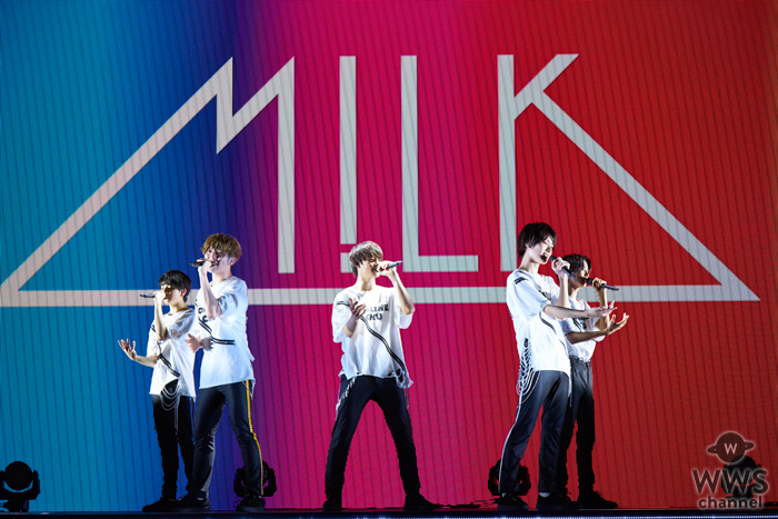 M!LK、新曲2曲を初披露した無観客配信ライブを開催！