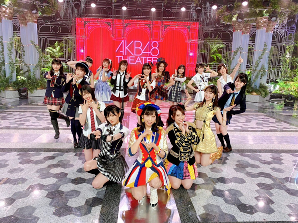 AKB48 向井地美音の「人生を変えてくれた1曲」、大島優子から継承した『ヘビーローテーション』衣装で「FNS歌謡祭」に出演！