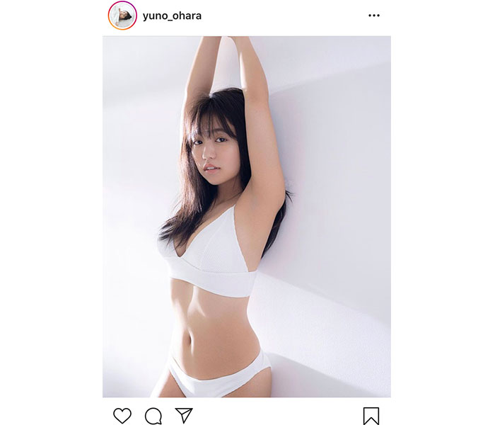 大原優乃、陰影に浮かぶ美くびれと腹筋に絶賛の声！「ドキッとするくらい綺麗！」