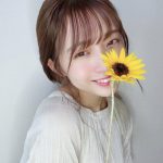 SUPER☆GiRLS 渡邉幸愛、向日葵に映える色白美肌で感じる2020年、夏「こうめスマイル素敵」「夏っぽくていいね！