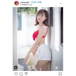 レースクイーン・空陸海ゆきな、セクシーな水着姿を披露！「赤が似合ってる～」