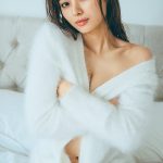 乃木坂46・梅澤美波、セクシーすぎる人生初のランジェリーカット解禁！曲線美があらわになった見返り美人ショット降臨