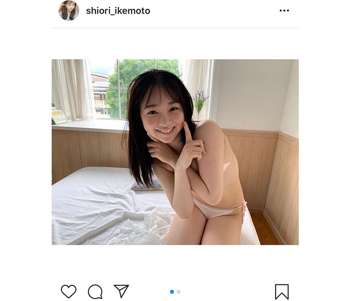 池本しおりの可愛すぎる"シュウペイポーズ”のオフショット！「可愛さバツグンですね！」