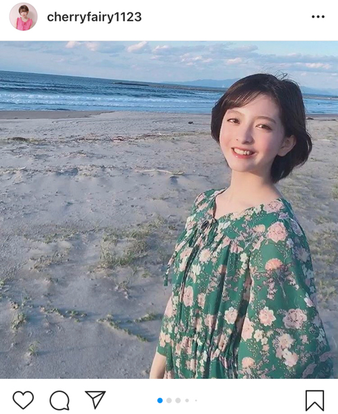 菅原りこ、愛犬との思い出の海で過ごす晩夏