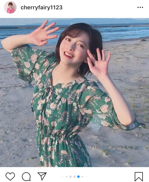 菅原りこ、愛犬との思い出の海で過ごす晩夏