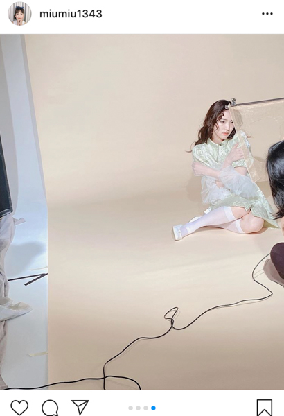 AKB48 下尾みう、「bis」掲載のオフショットを公開「フランス人形みたい」