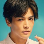 三代目JSB 岩田剛典、ゆりやんレトリィバァの“癖”にタジタジ。「コロロ」新CMで共演