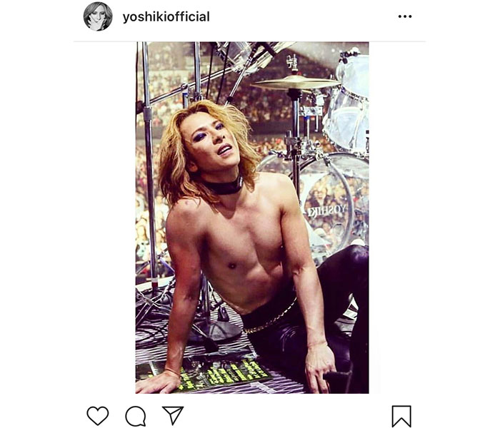 X JAPANのYOSHIKI、鍛え抜かれた肉体美を披露「凄い肉体美」「素敵すぎる」