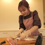 ラストアイドルの殺陣は、魚捌きにも活かせるのか？「何人(なんびと)も」ではなく「何魚(なんうお)も」を斬るカウントダウン企画スタート！