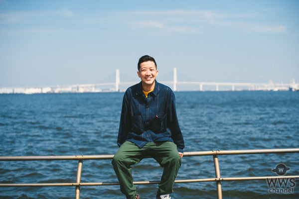 瑛人、自身初となる大規模野外イベントで話題の新曲「ライナウ」を含む全5曲を披露！集まったオーディエンスに‟元気”を届ける。