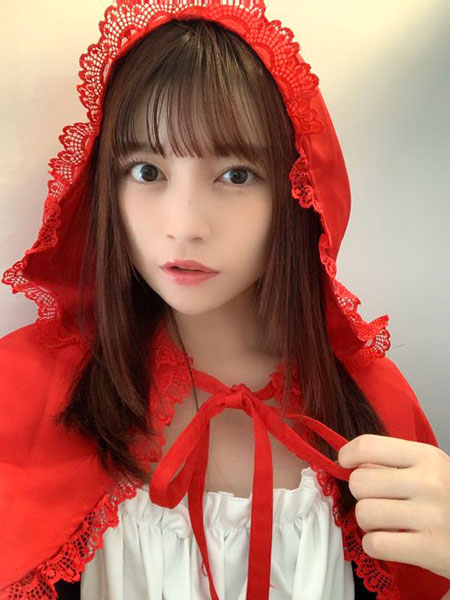 わーすた 廣川奈々聖の赤ずきんコスプレが「狼倒せそう」「強そう」と話題に