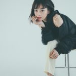 伊原六花、シースルー衣装で魅せる2021年カレンダー発売