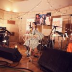 のん、通算5回目となる無観客ライブを開催！ゲストにチリヌルヲワカのユウが参加！
