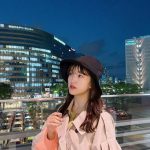 HKT48 田島芽瑠、博多の夜景に映える私服コーデ披露！