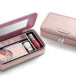 【ジルスチュアート ビューティ】ホリデーコレクション“ダズリングワンダーランド”発売