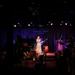 May J. 地元横浜での約1年ぶりの有観客ライブに感激。1月リリースのベストアルバム収録曲を中心に全12曲を熱唱！