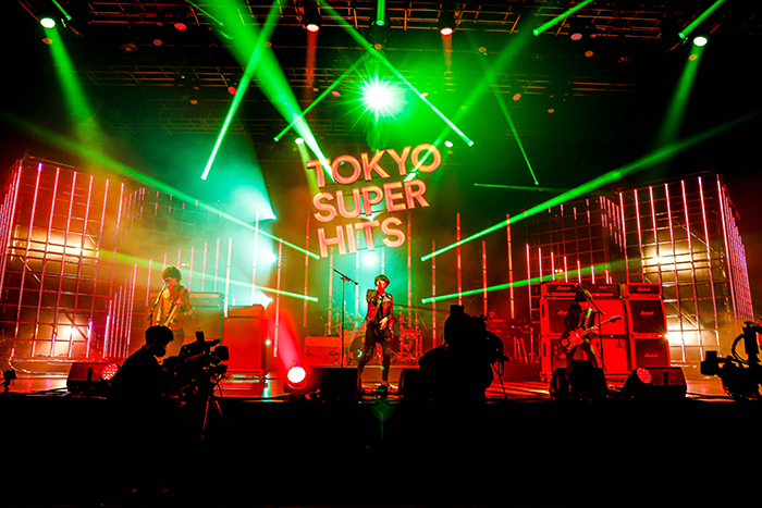 【ライブレポート】[Alexandros]が新曲『Beast』で熱量溢れる演奏を披露！＜Spotify presents Tokyo Super Hits Live 2020＞